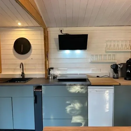 Tinyhaus Auf Parkahnlichen Grundstuck Seelenzeit In Ortenberg Ortenberg